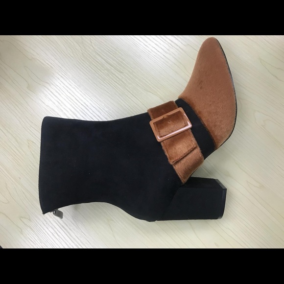 LAST 2 sizes 6, & 6.5 - Picture 4 of 4